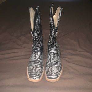 Women’s Cowgirl Boots